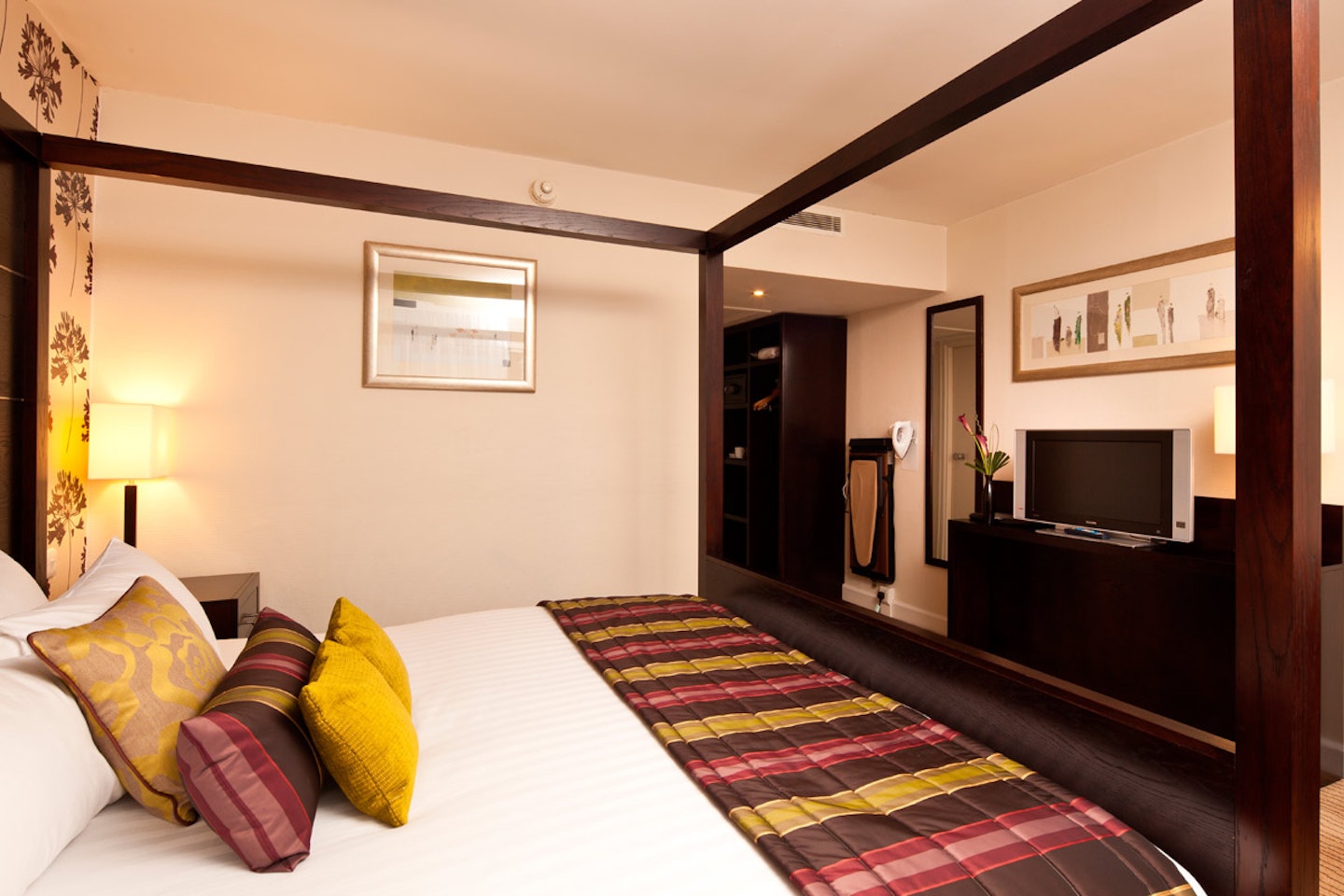 Two Night Break for Two at the Mercure Manchester Piccadilly Hotel