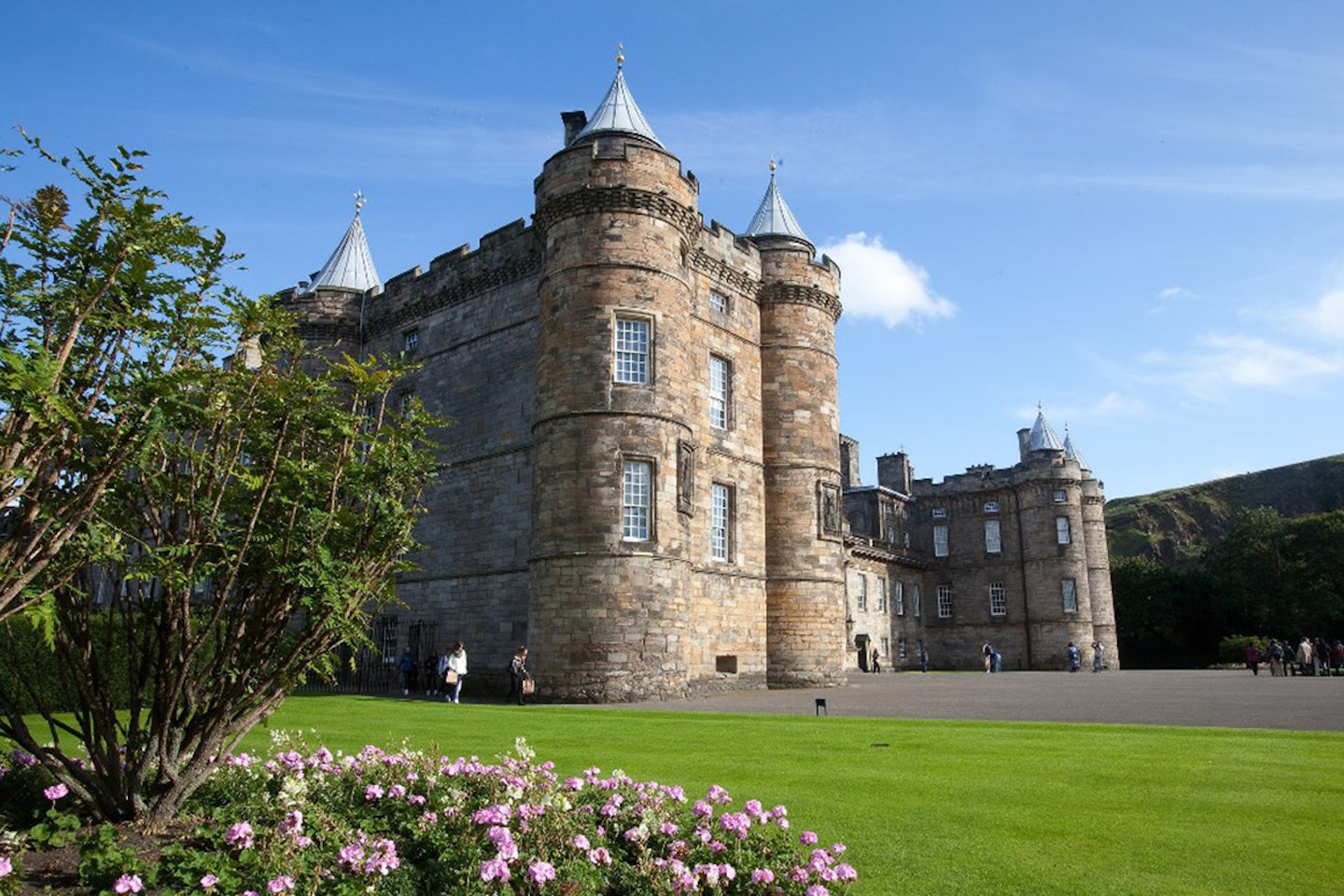 Secrets of the Royal Mile Tour and Entrance to Edinburgh Castle