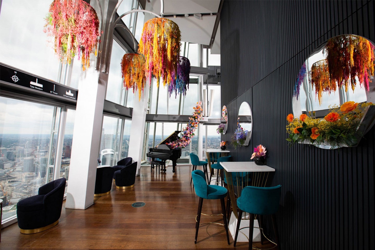 Deluxe Visit to The View from The Shard with Champagne, Photos and Guidebook for Two