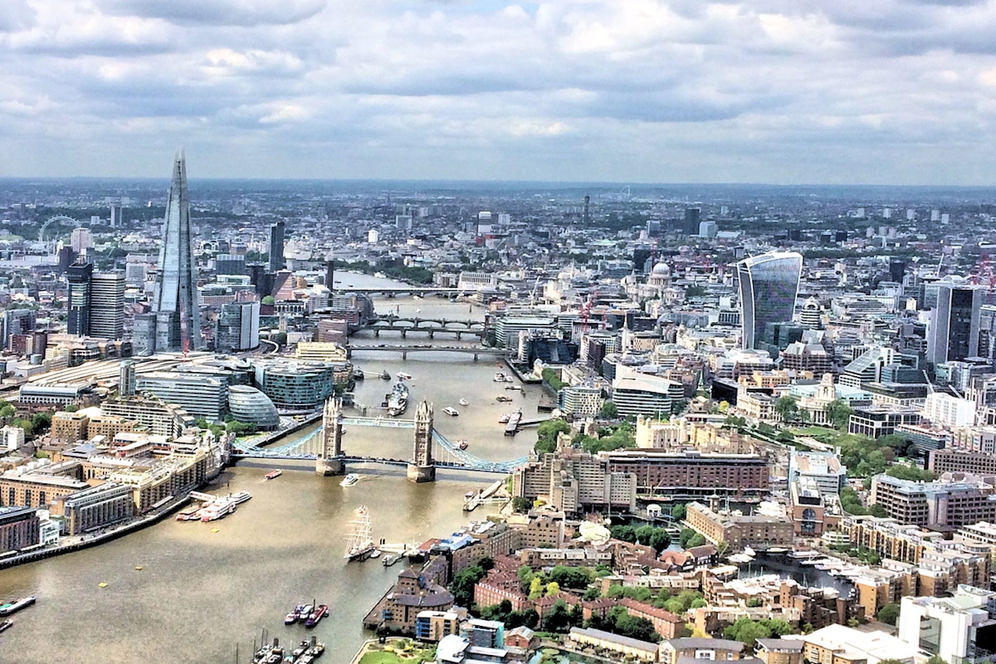 Helicopter Sightseeing Flight of London for Two