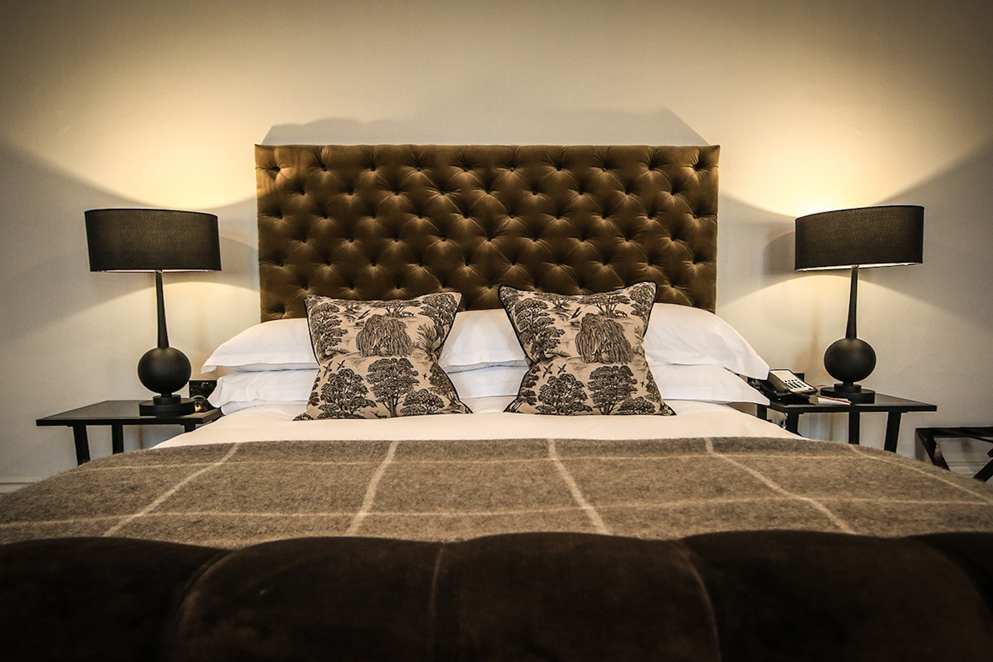 One Night Boutique Escape with Dinner for Two at The Kings Head Hotel, Cirencester
