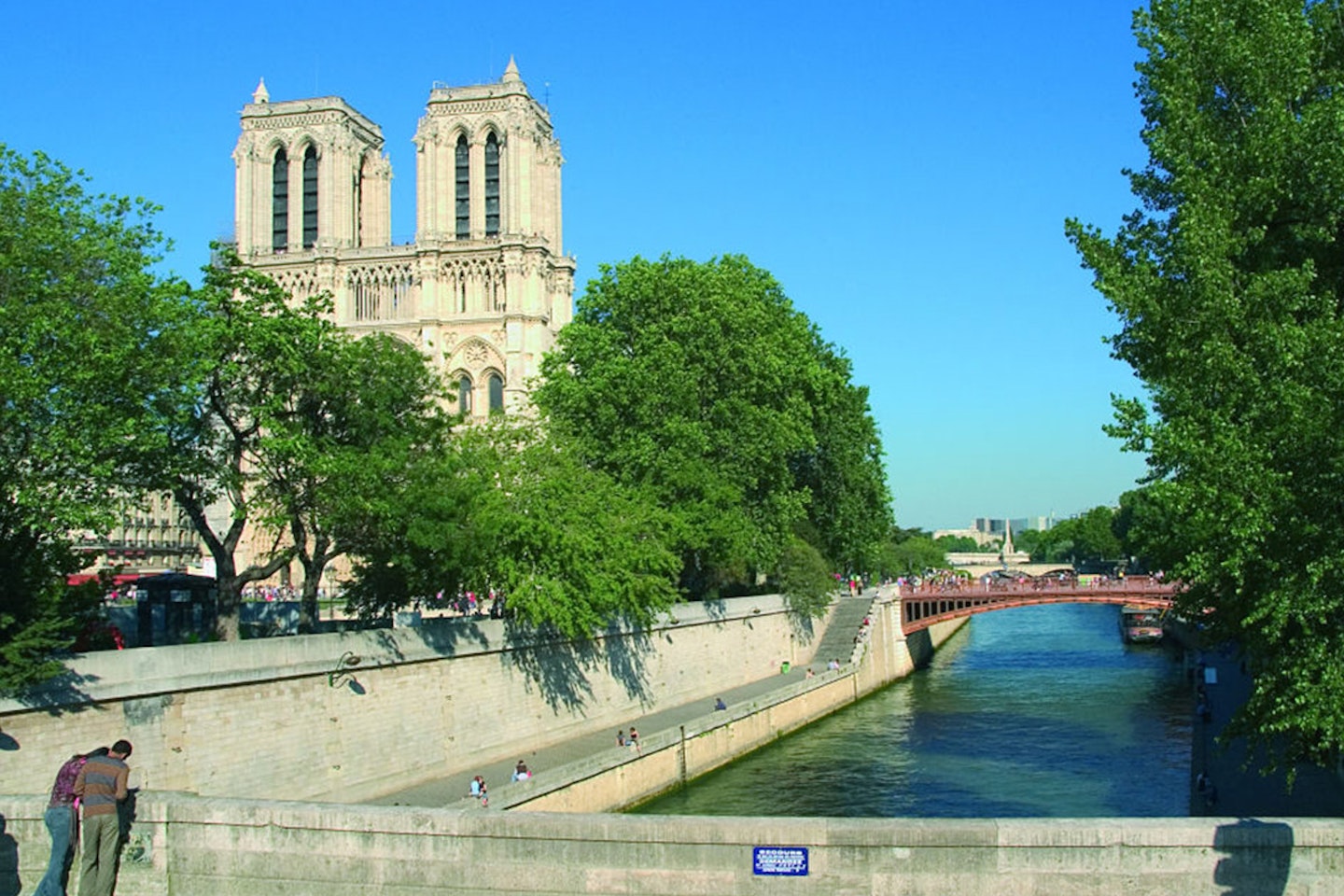 One Night Paris Break by Eurostar with Three Course Lunch Cruise On-board Bateaux Parisien for Two