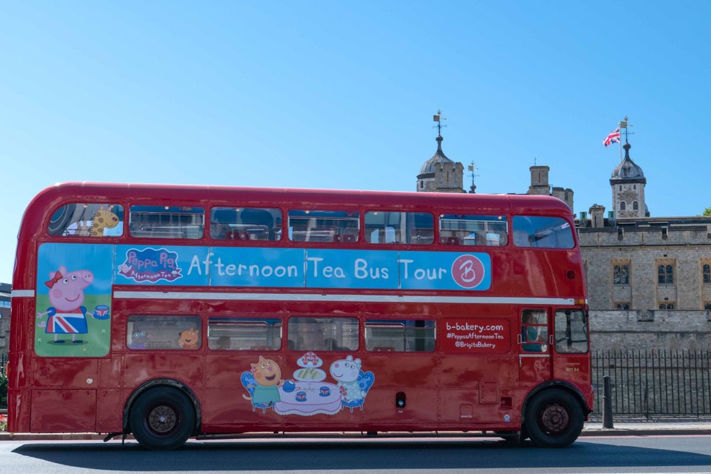 Peppa Pig Afternoon Tea Bus Tour for One Adult