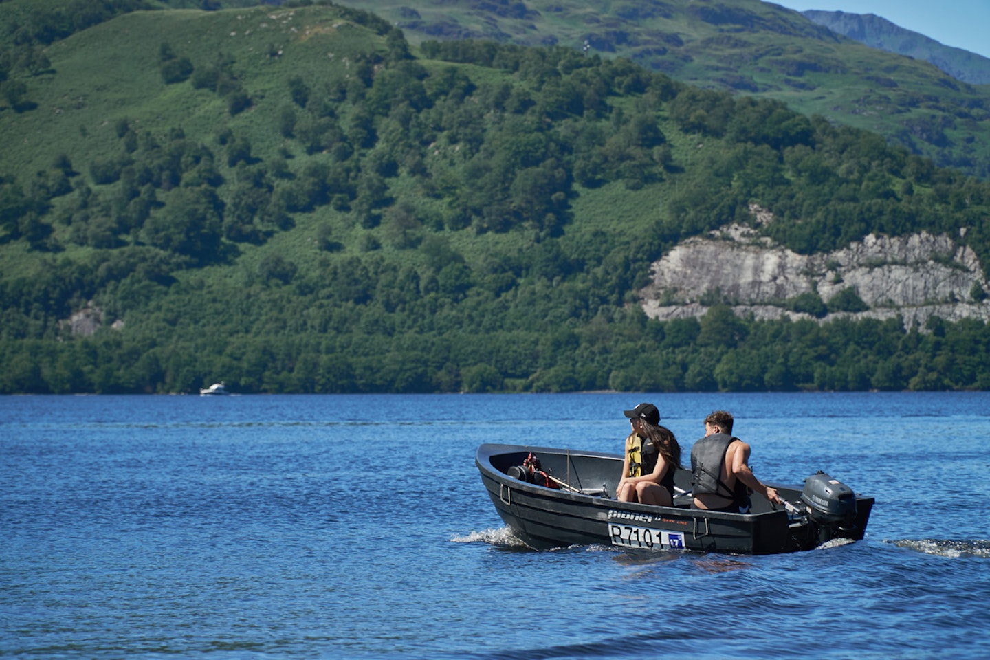 Self-Drive Motorboat Hire on Loch Lomond