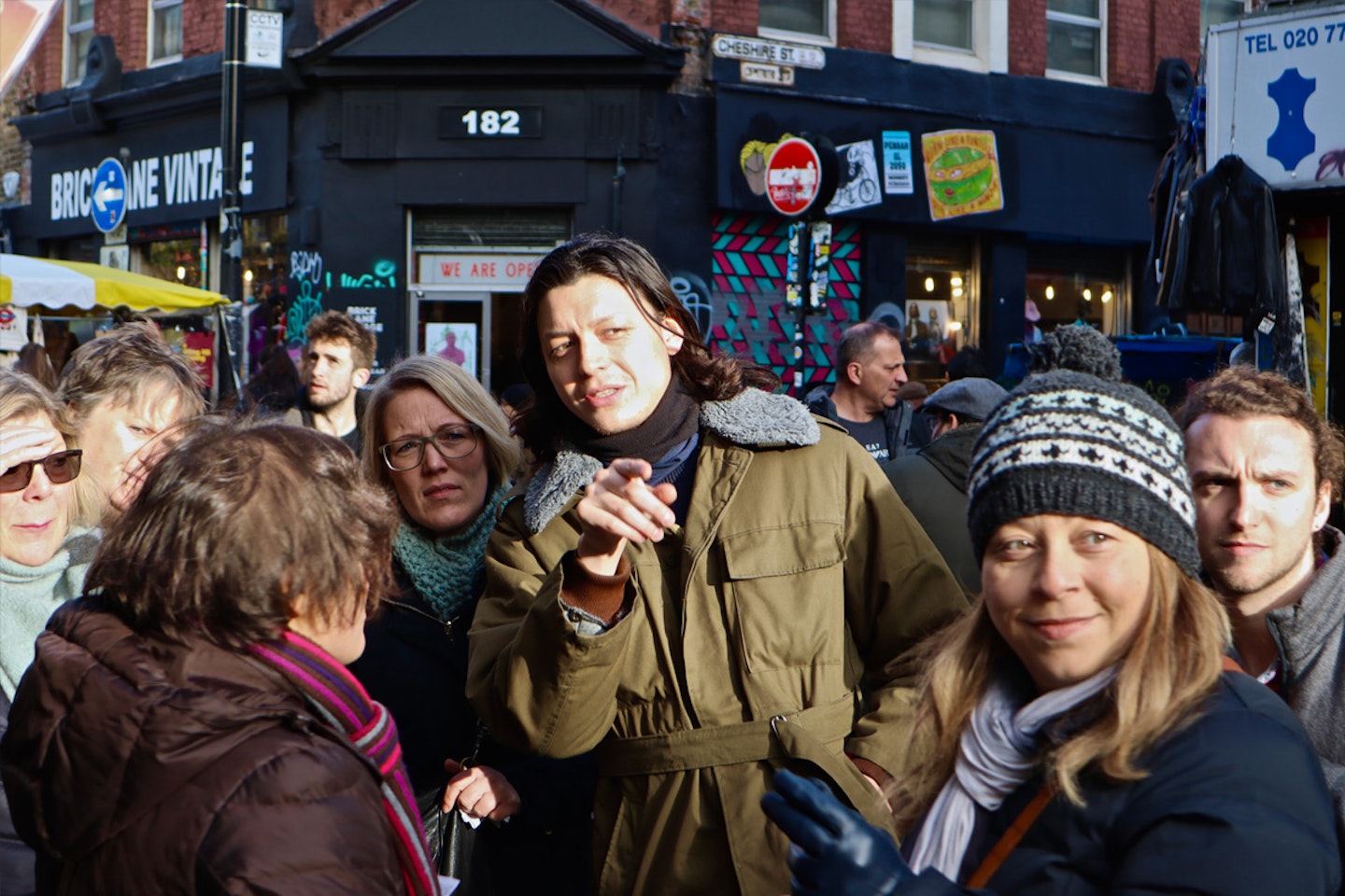 Shoreditch Foodies Tour with Tastings and Drinks for Two