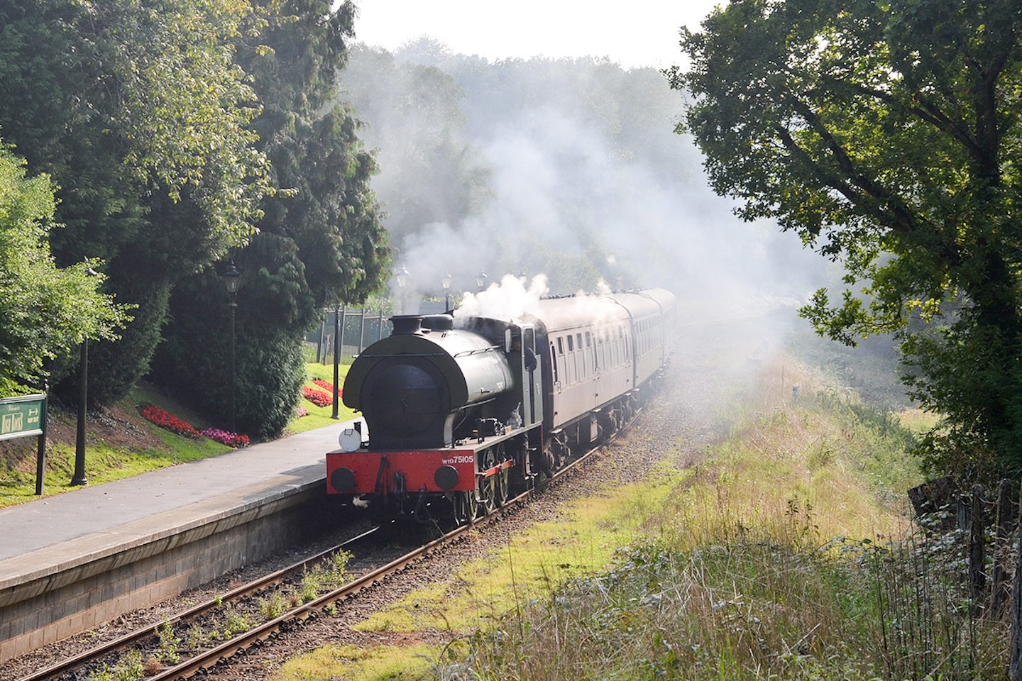 Steam Train Trip on The Spa Valley Railway with Cream Tea and Prosecco for Two