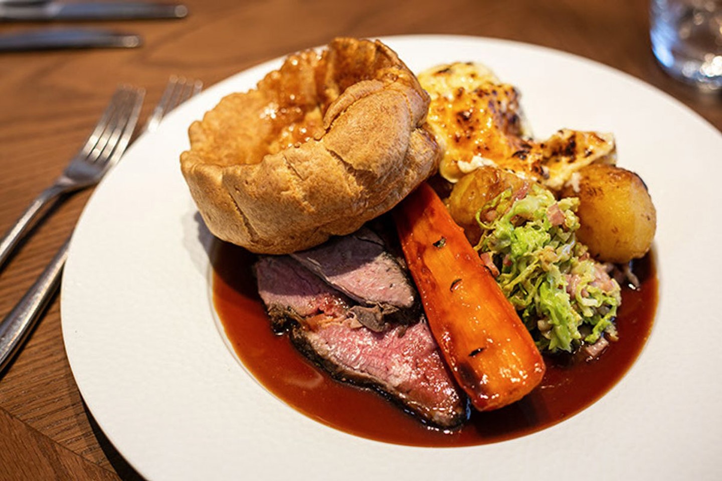 Three Course Sunday Lunch with Wine for Two at the Luxury 5* Lowry Hotel, Manchester