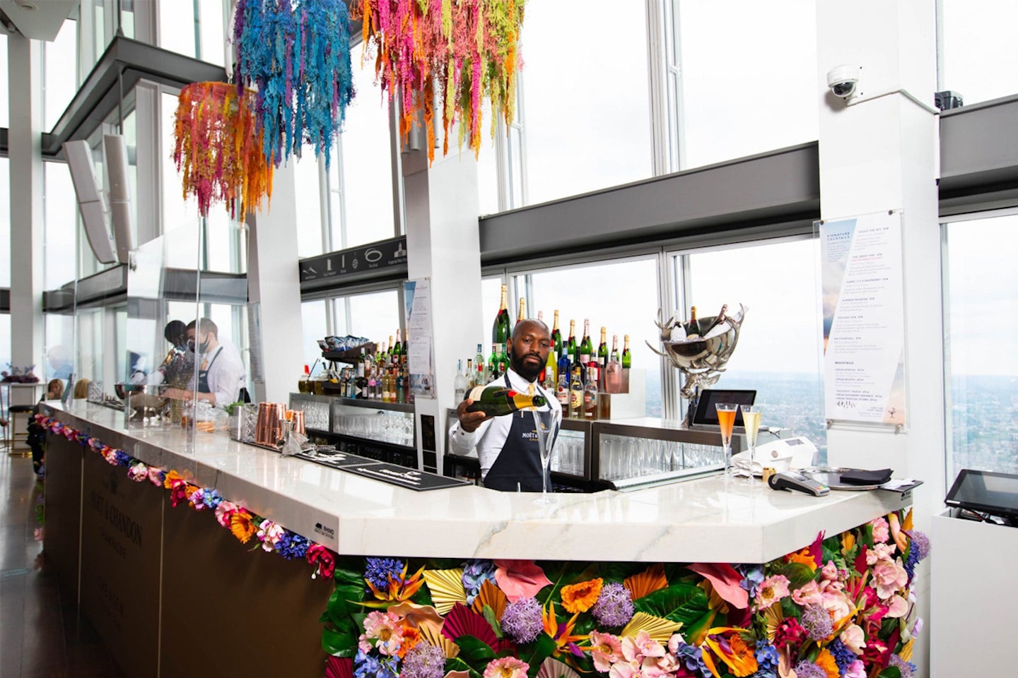 Visit to The View from The Shard with Signature Cocktail and Souvenir Photos for Two