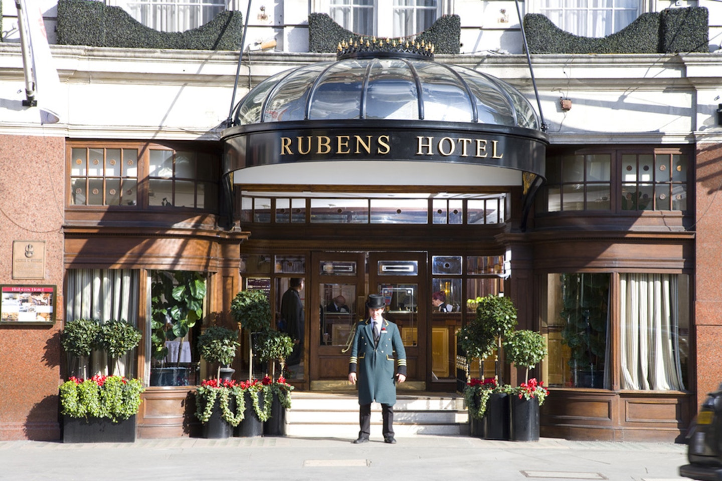 Whisky Tasting with Sharing Dishes for Two at the 4* Rubens at the Palace Hotel, London