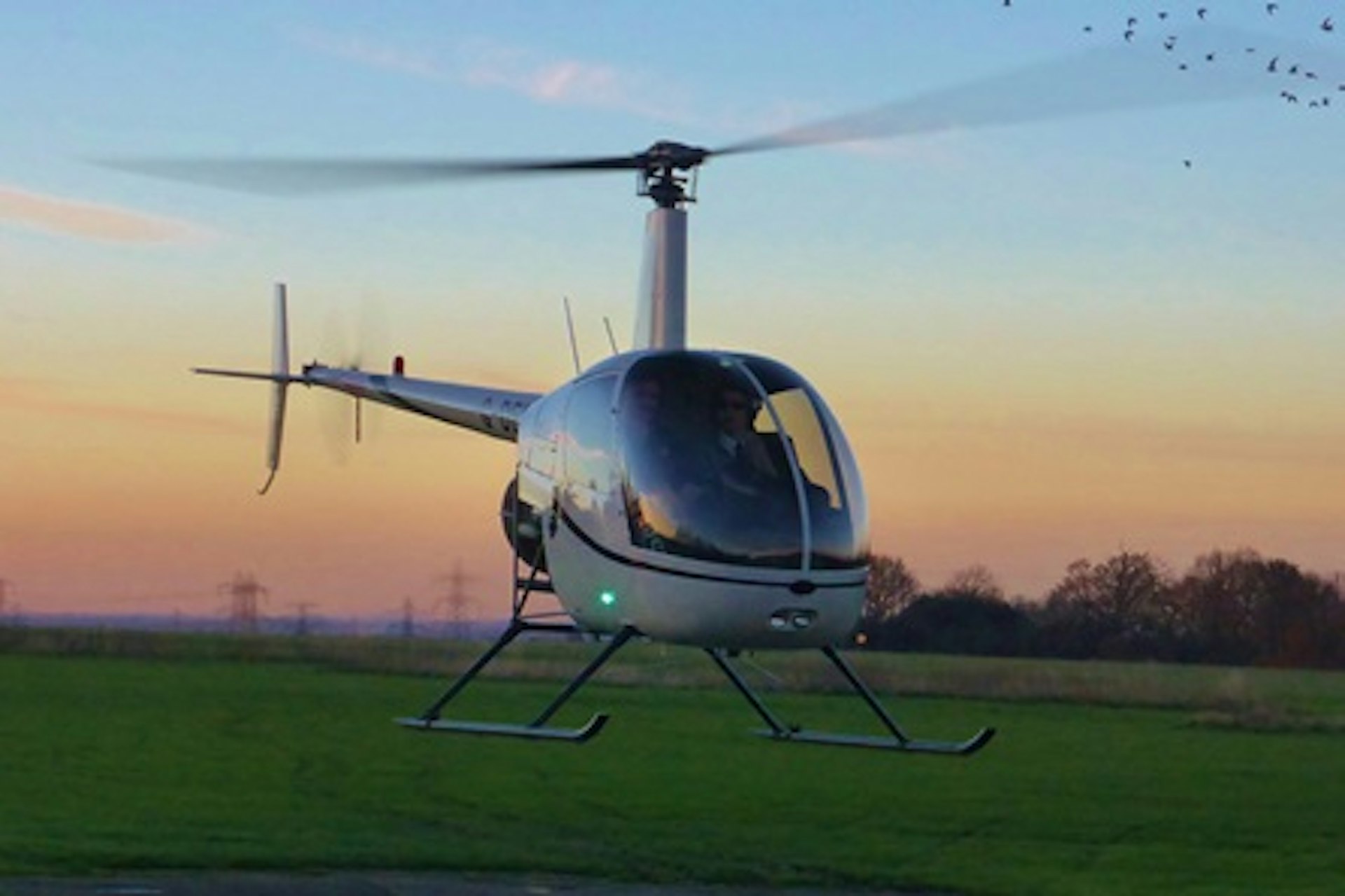 15 minute Helicopter Flying Experience 1