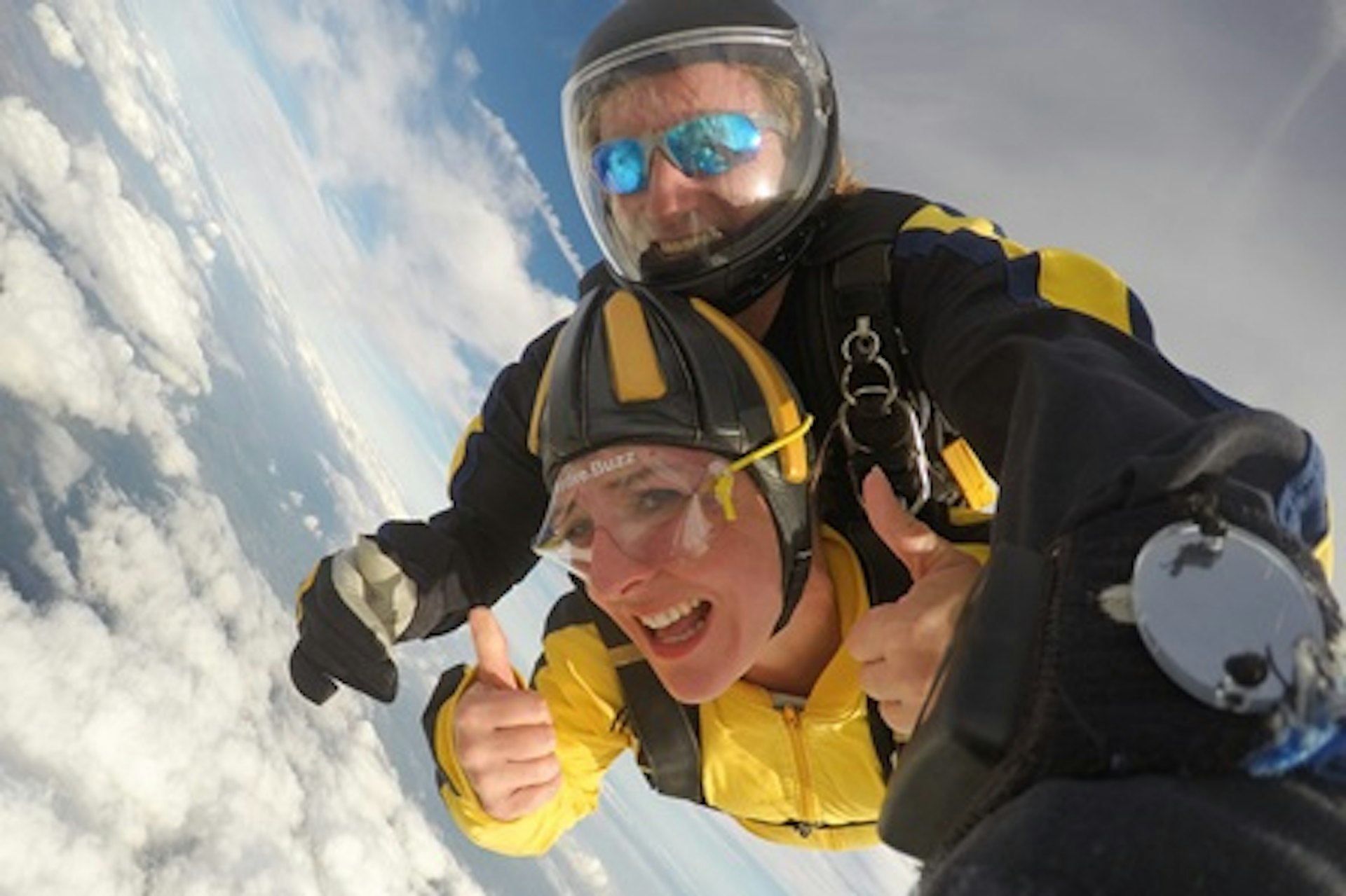 15,000ft Skydive with Souvenir Photos 3