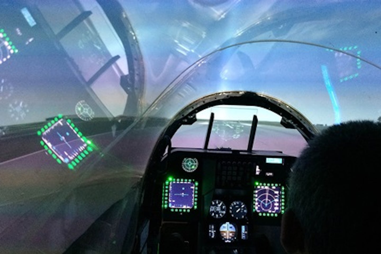 60 minute F16 Fighter Pilot Simulator Experience