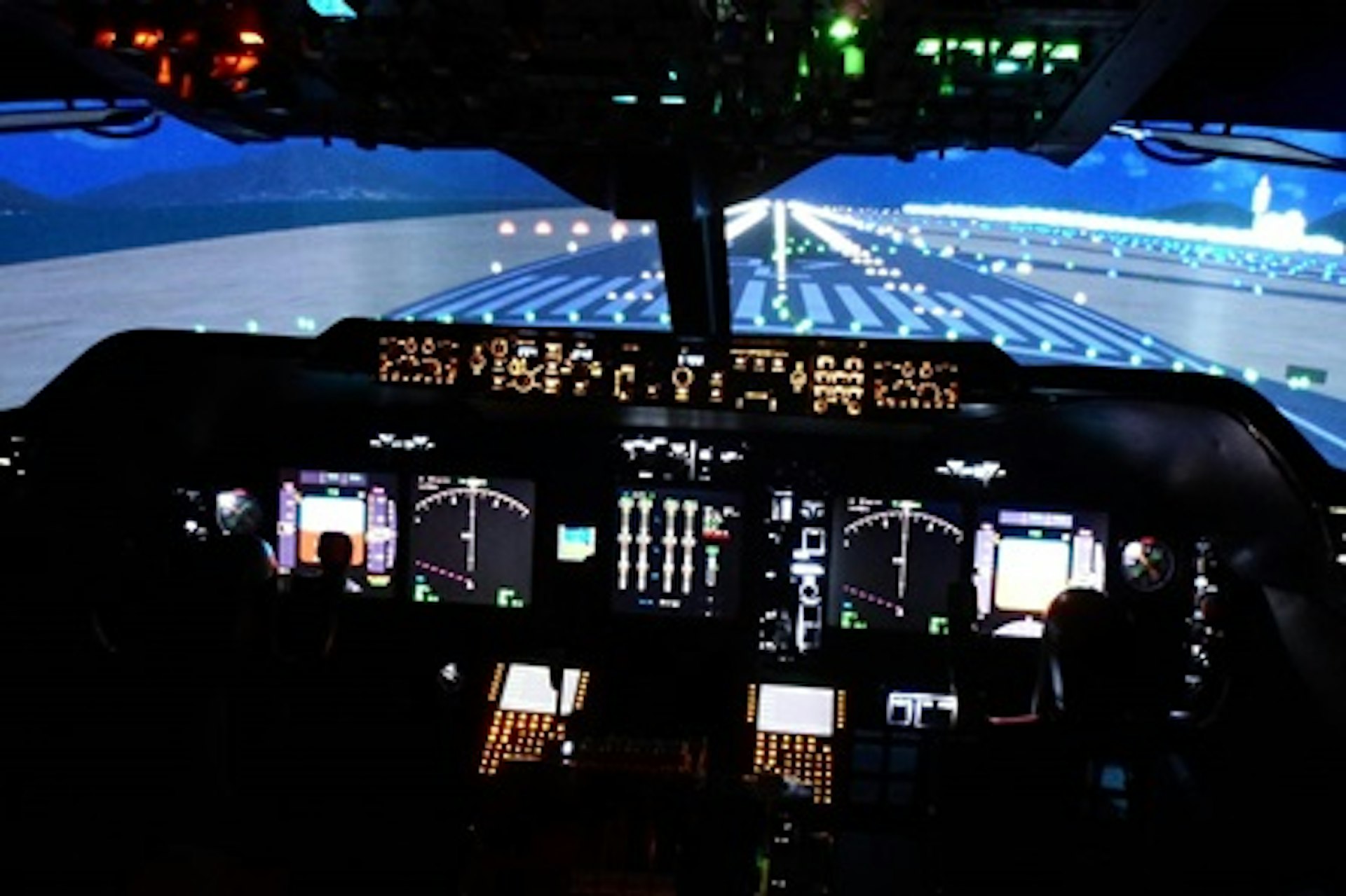 Fly the Fleet - Three Simulator Flight Experience 4