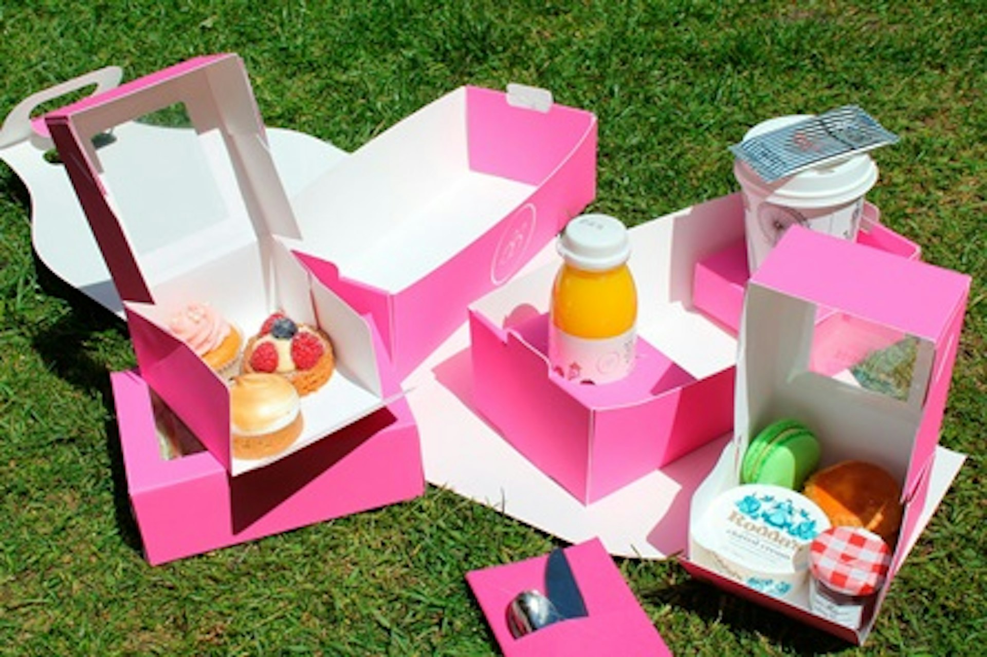 Picnic Box Afternoon Tea for Two from Brigit's Bakery Covent Garden 1