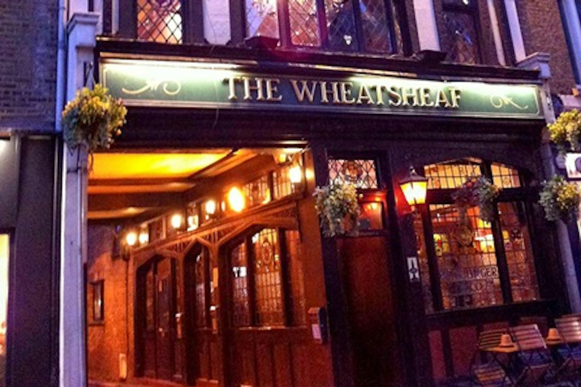 The London Literary Pub Tour for Two 1