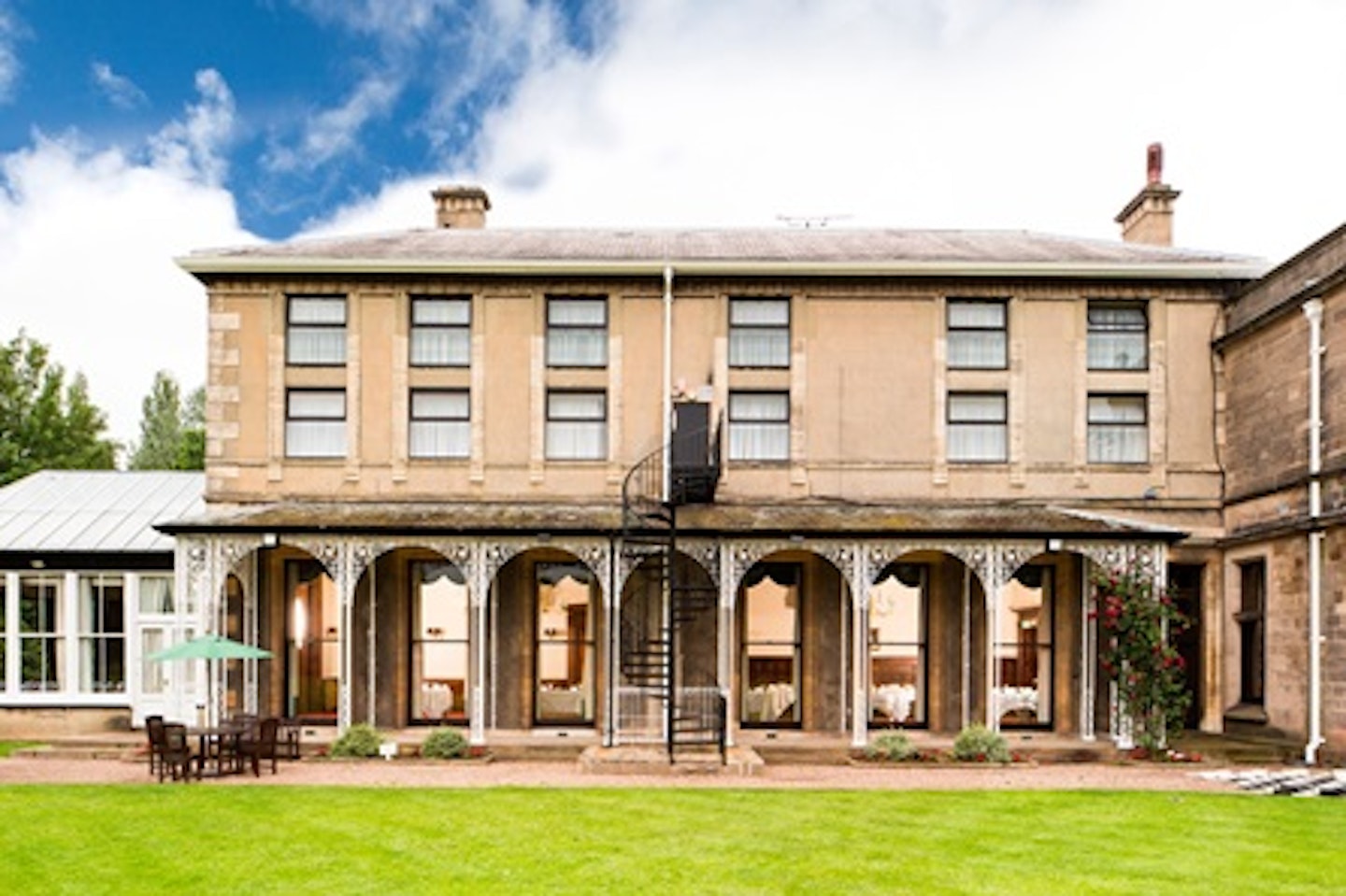 One Night Break for Two at the Mercure Newton Park Hotel, Burton On Trent 1