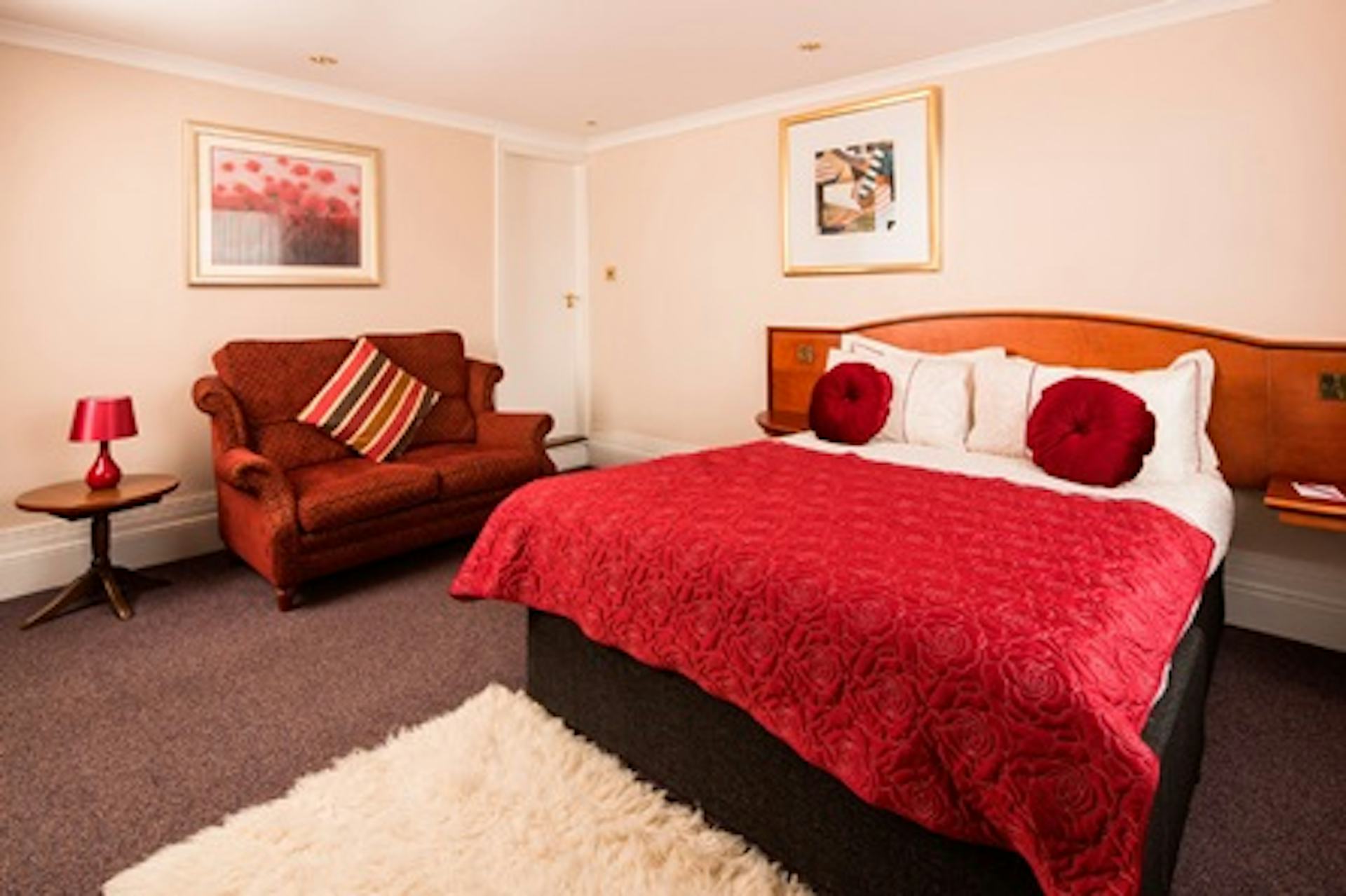 One Night Break for Two at the Mercure Newton Park Hotel, Burton On Trent