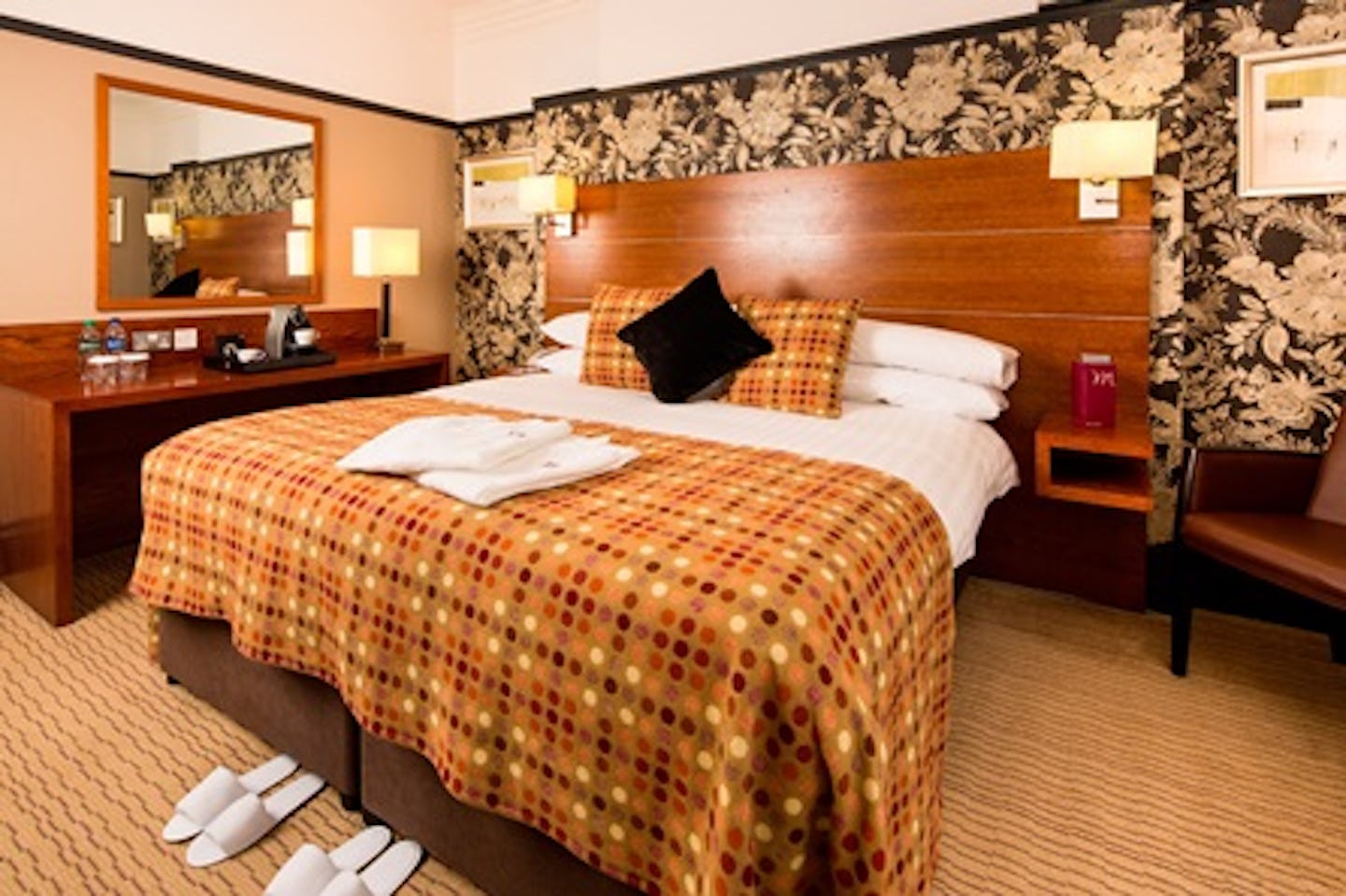 One Night Break with Dinner for Two at the Mercure Newton Park Hotel, Burton On Trent