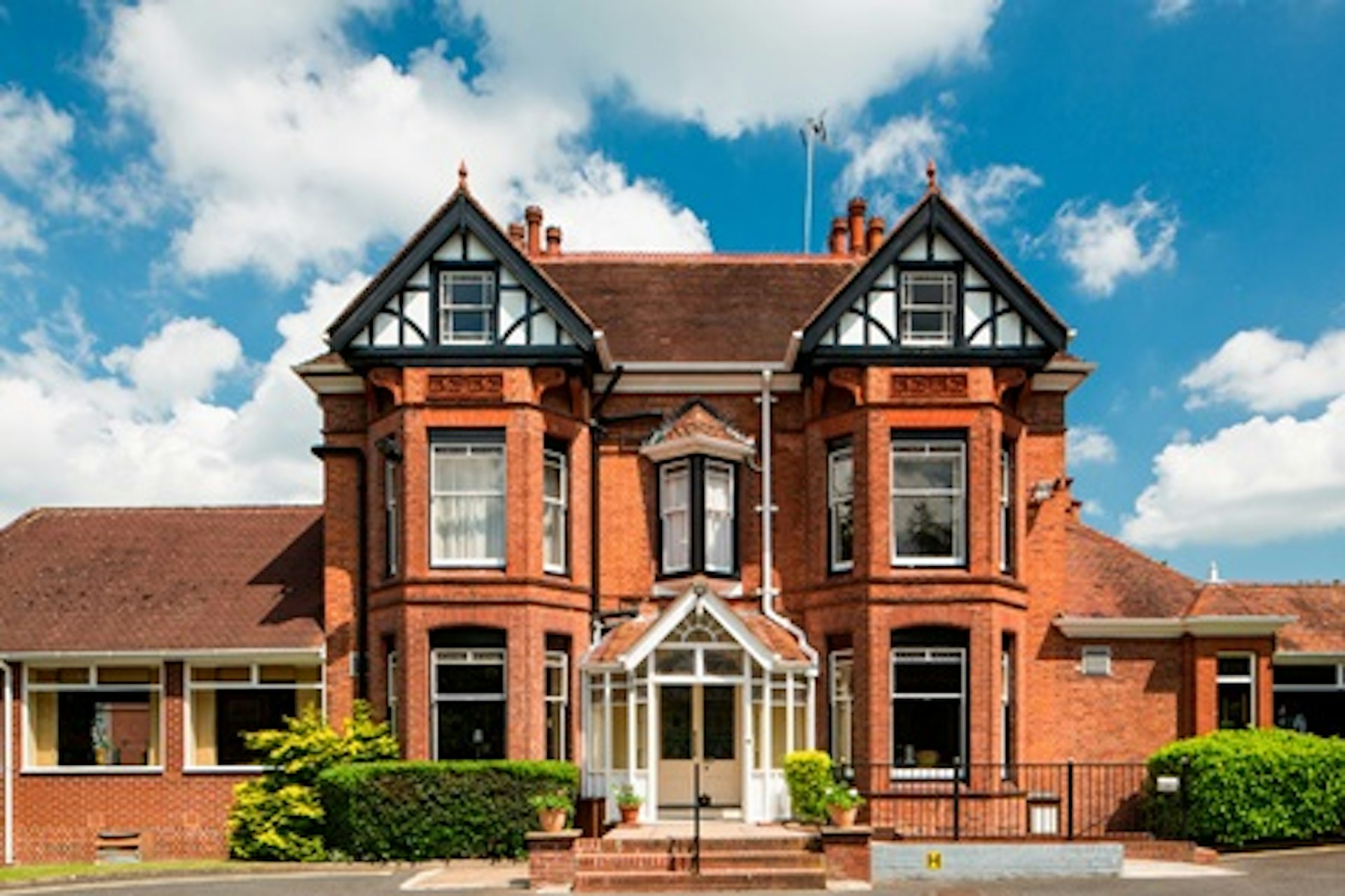 One Night Break for Two at the Mercure Kidderminster Hotel
