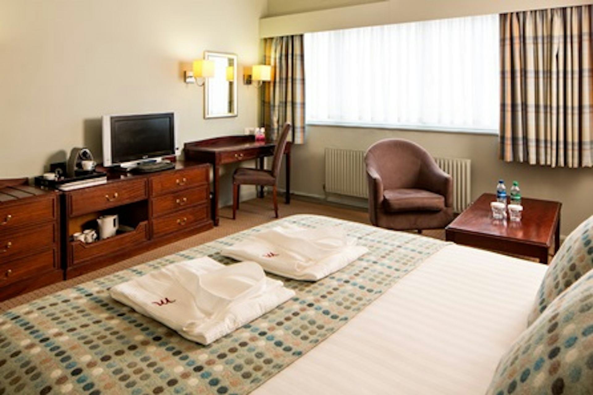Two Night Break for Two at the Mercure Livingston Hotel