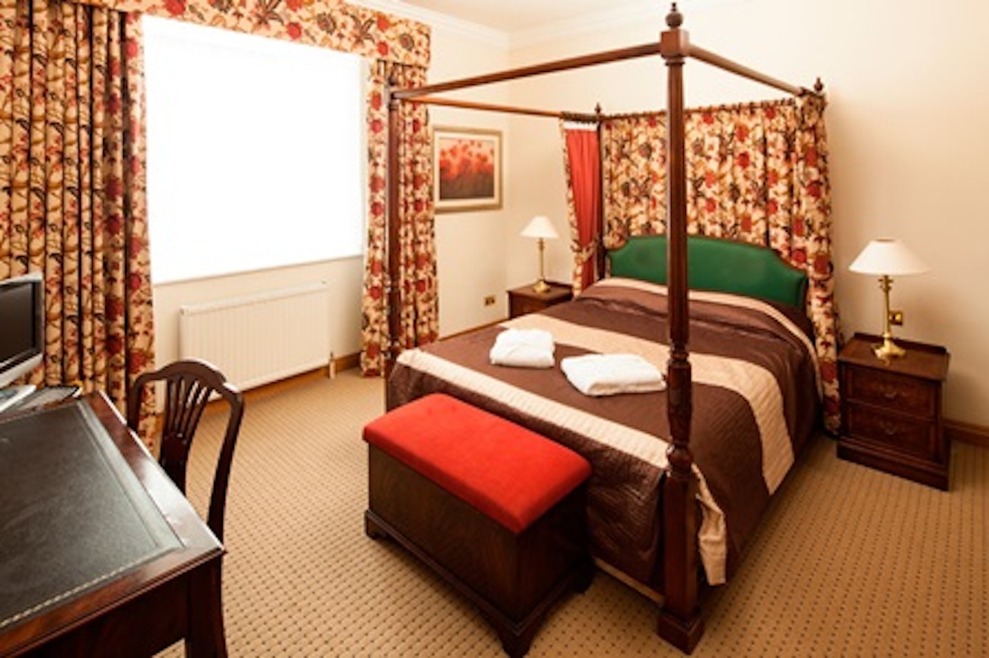 One Night Break with Dinner for Two at the Mercure York Fairfield Manor Hotel 3