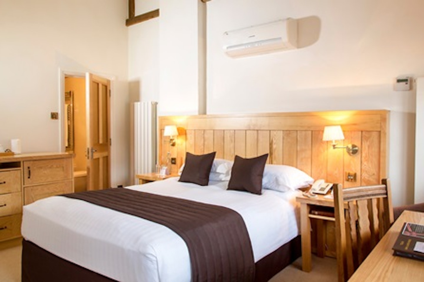 One Night Premier Break for Two at Tewin Bury Farm Hotel