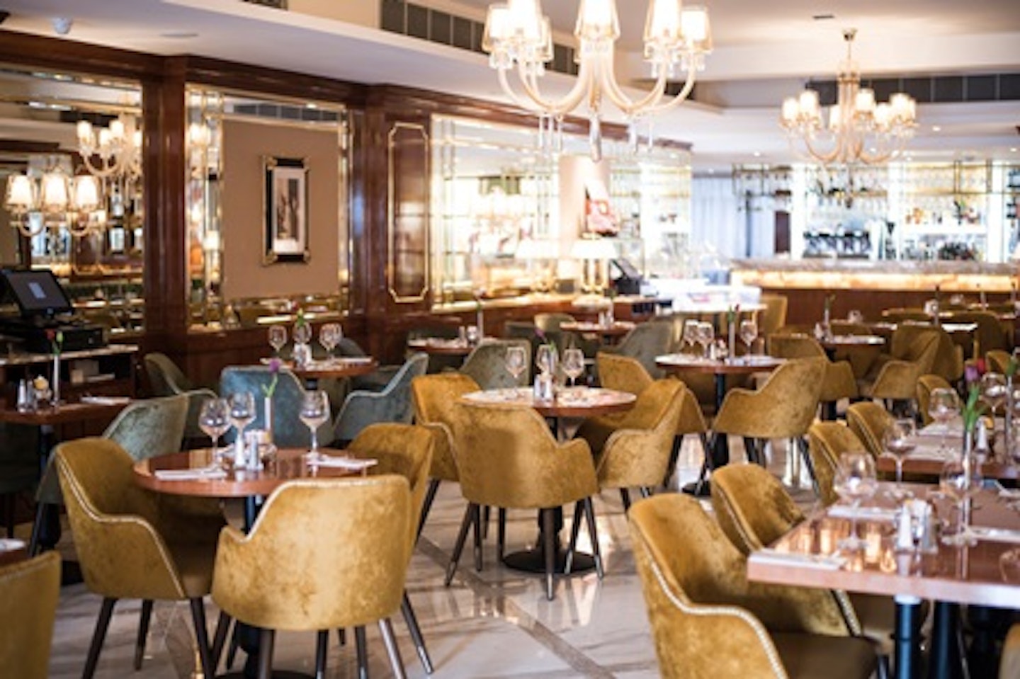 Afternoon Tea for Two at Caffé Concerto, London 4