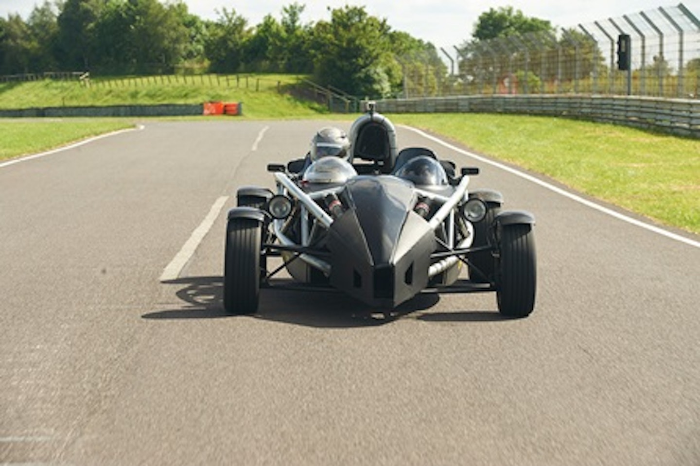 Ariel Atom Thrill 1