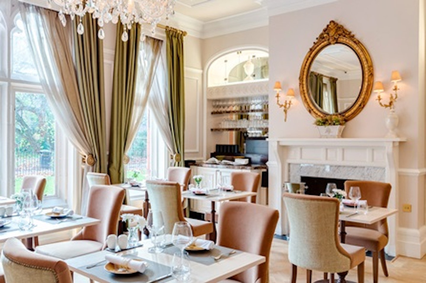 Champagne Afternoon Tea for Two at a Boutique London Hotel 4