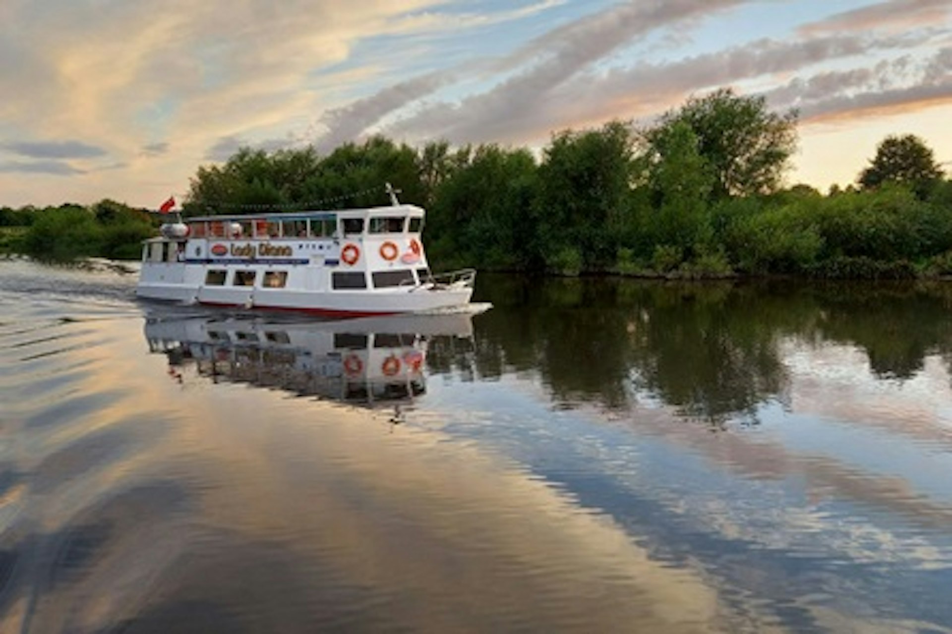 Chester City River Sightseeing Cruise and Finest Sicilian Wine Tasting at Veeno for Two