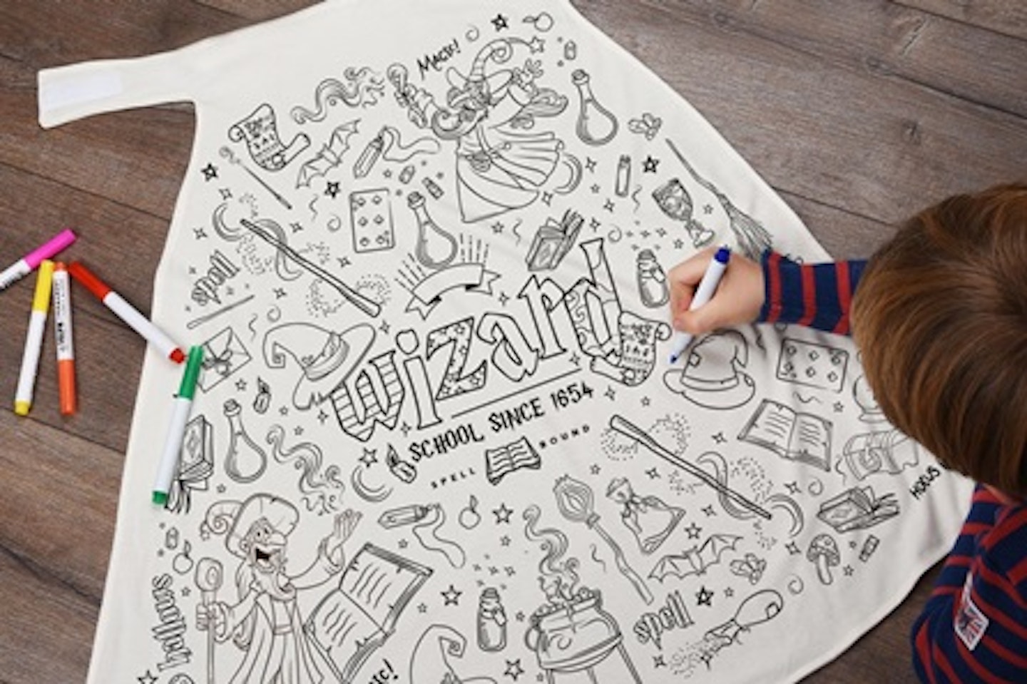 Children's Colour-In Creative Kit - Wizard Cape 3