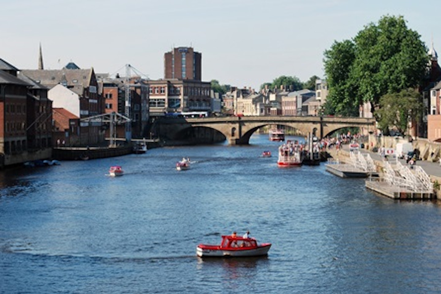 City of York Dinner River Cruise for Two 3