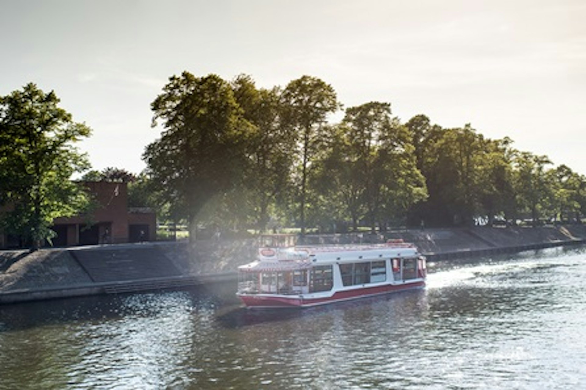 York Sightseeing River Cruise For Two 3