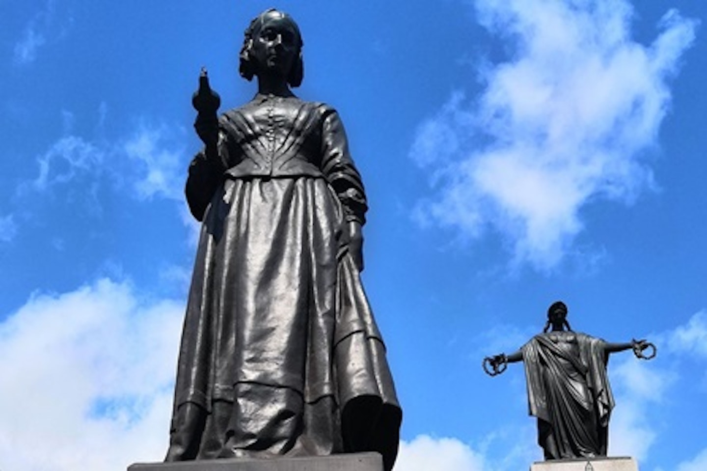 Controversial Statues and Monuments of London Walking Tour for Two 1