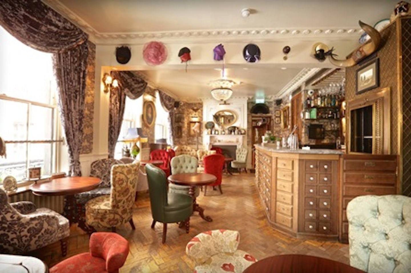 Cream Cakes and Cocktails for Two at Mr Fogg’s Ginn Parlour