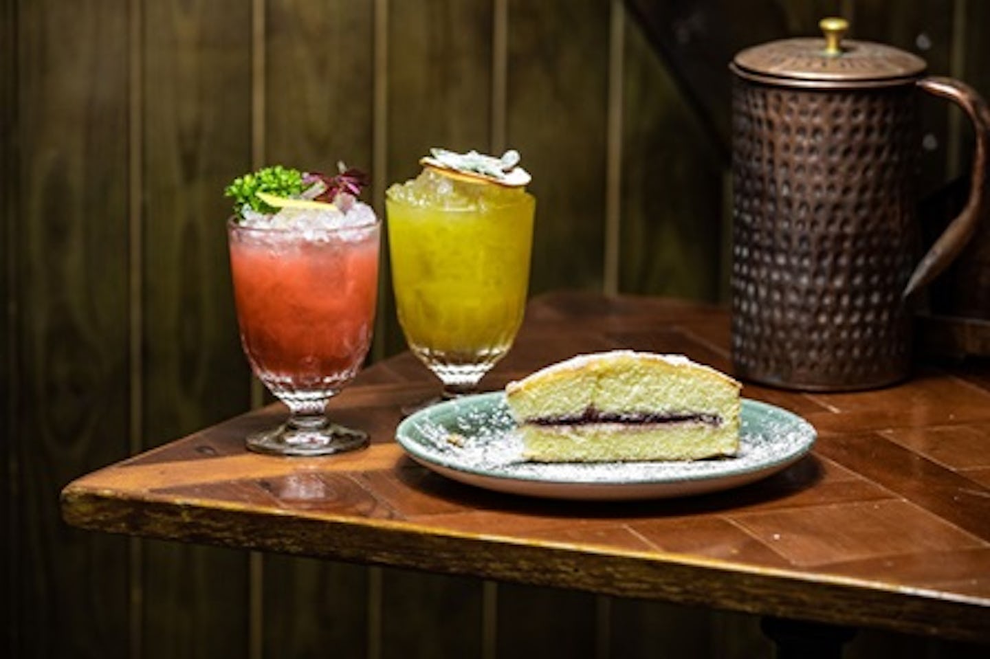 Cream Cakes and Cocktails for Two at Mr Fogg’s Ginn Parlour