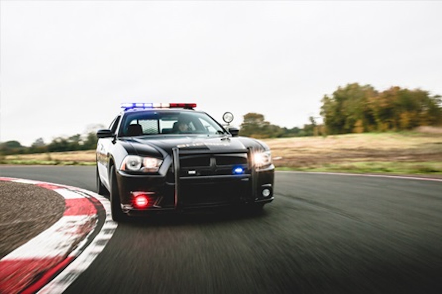 Dodge Charger Police Interceptor Driving Experience 1