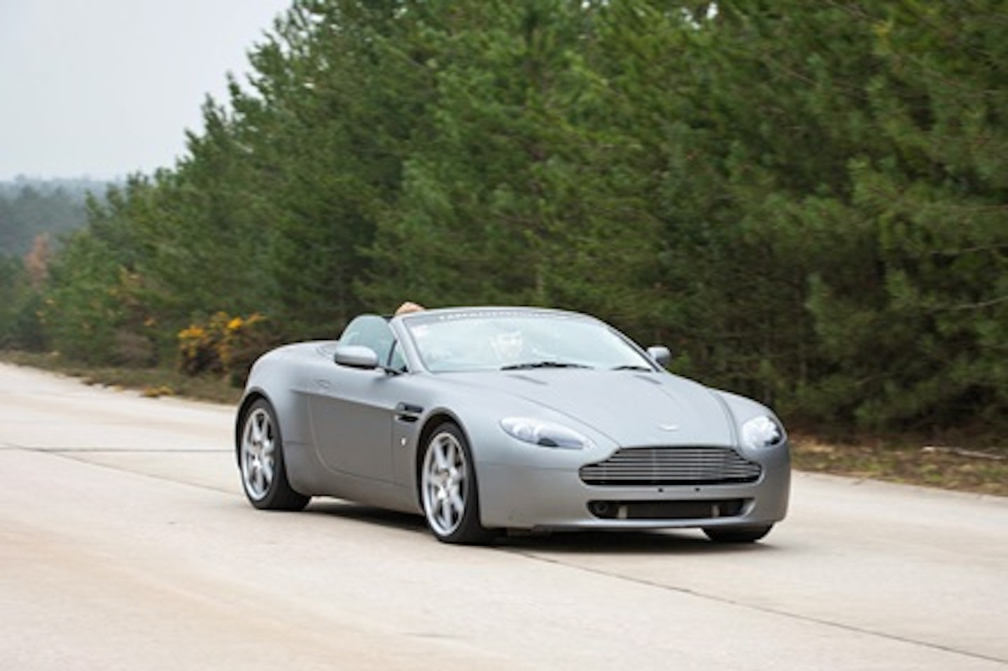 Drive An Aston Martin Replica DB5 and V8 Vantage 3