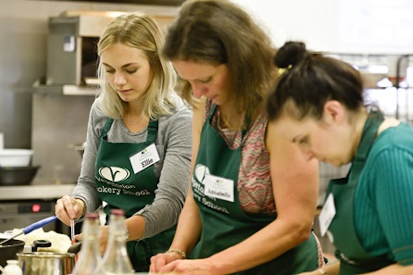 Full Day Essential Vegan Cookery Class with the Vegetarian Society 4