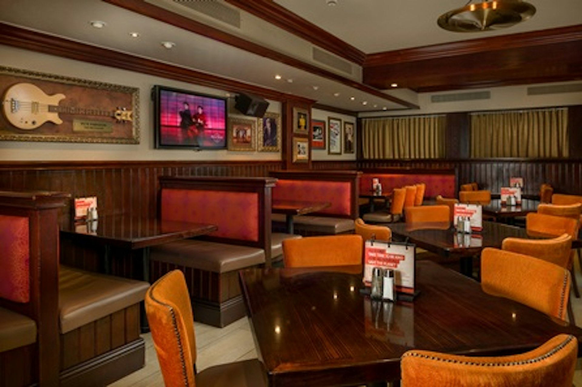 Hard Rock Cafe Edinburgh Dining Experience for Two 2