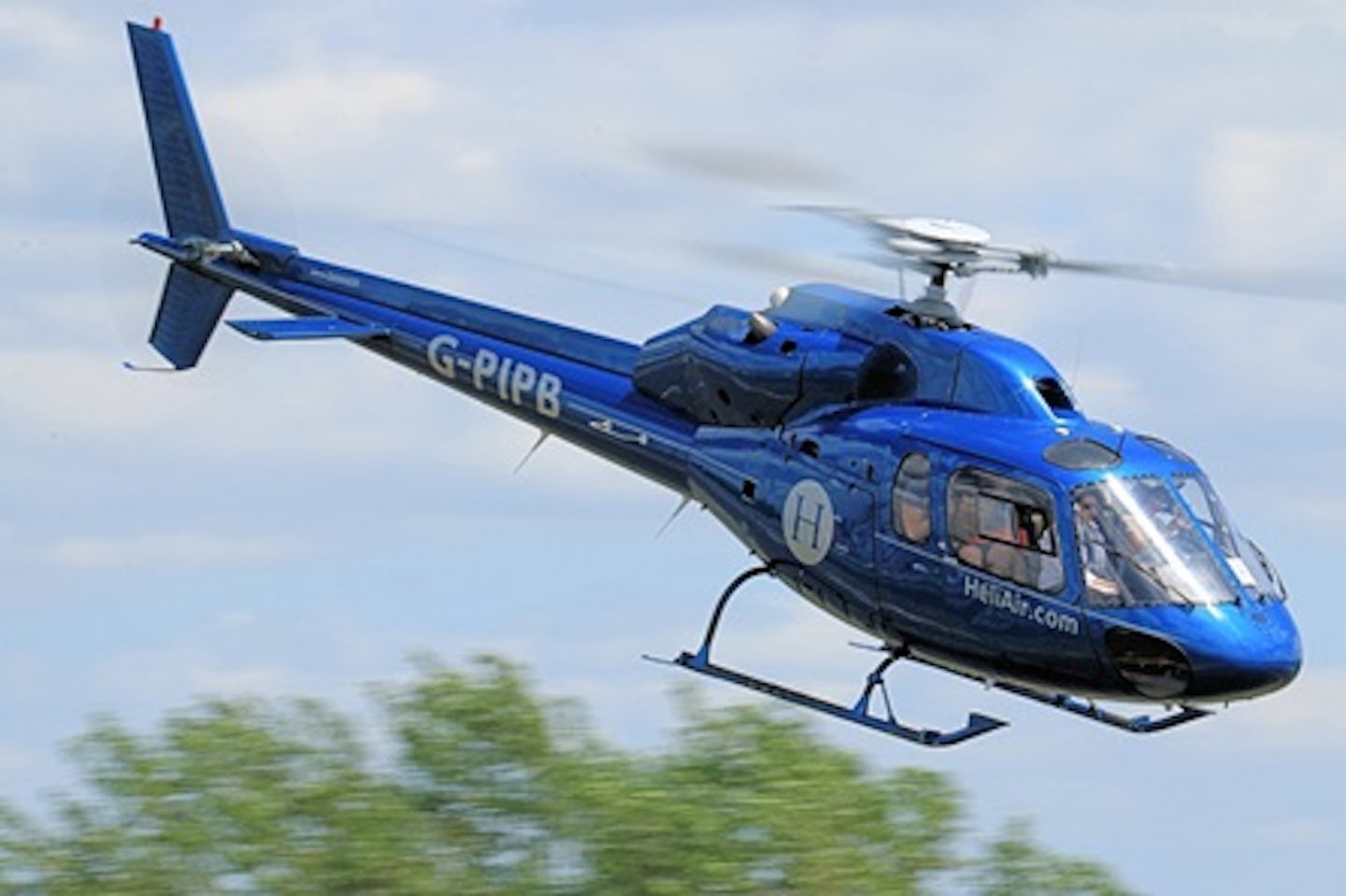 Helicopter Sightseeing Flight of London for Two