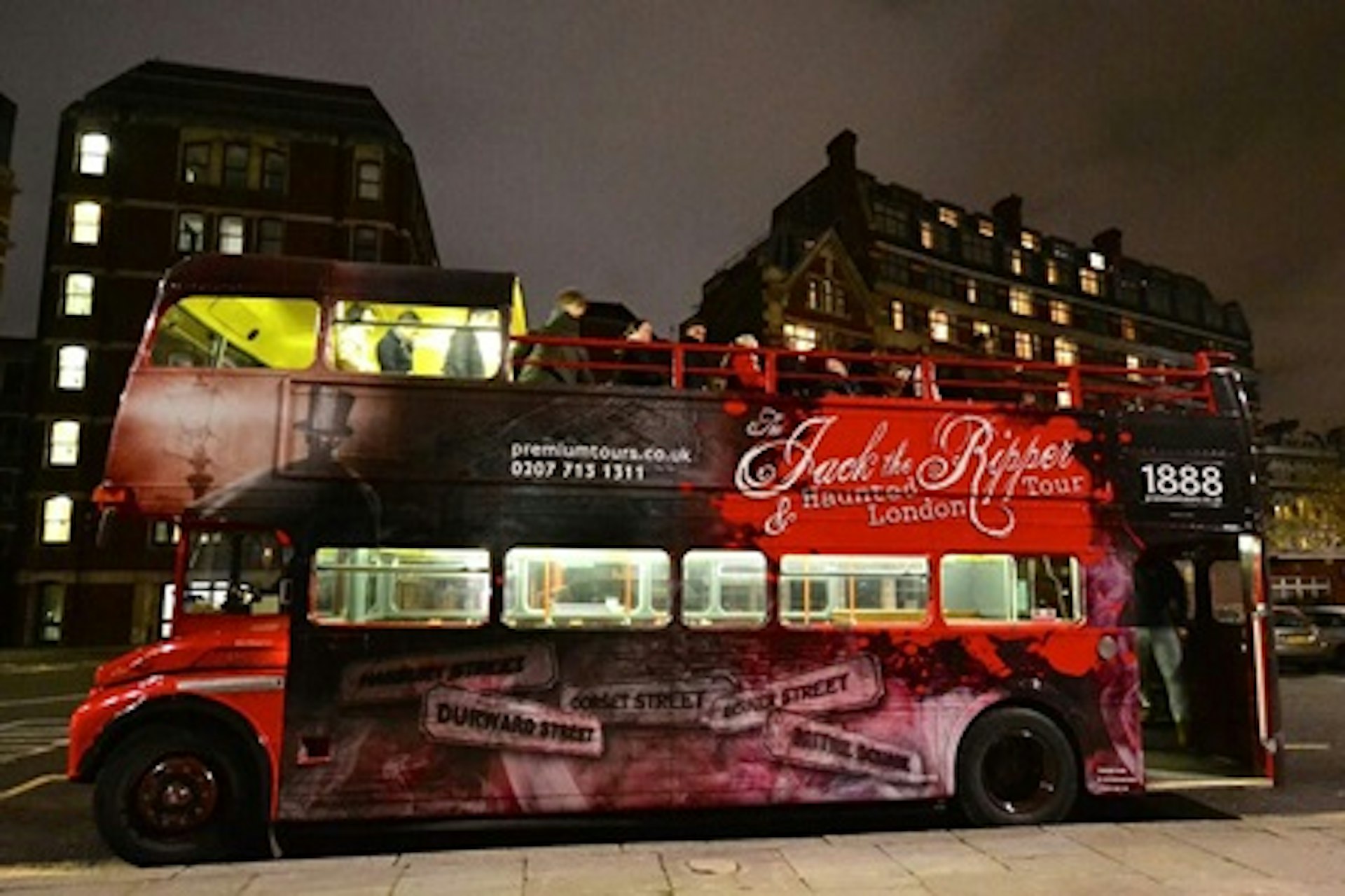 Jack The Ripper Guided Coach Tour in London for Two 1