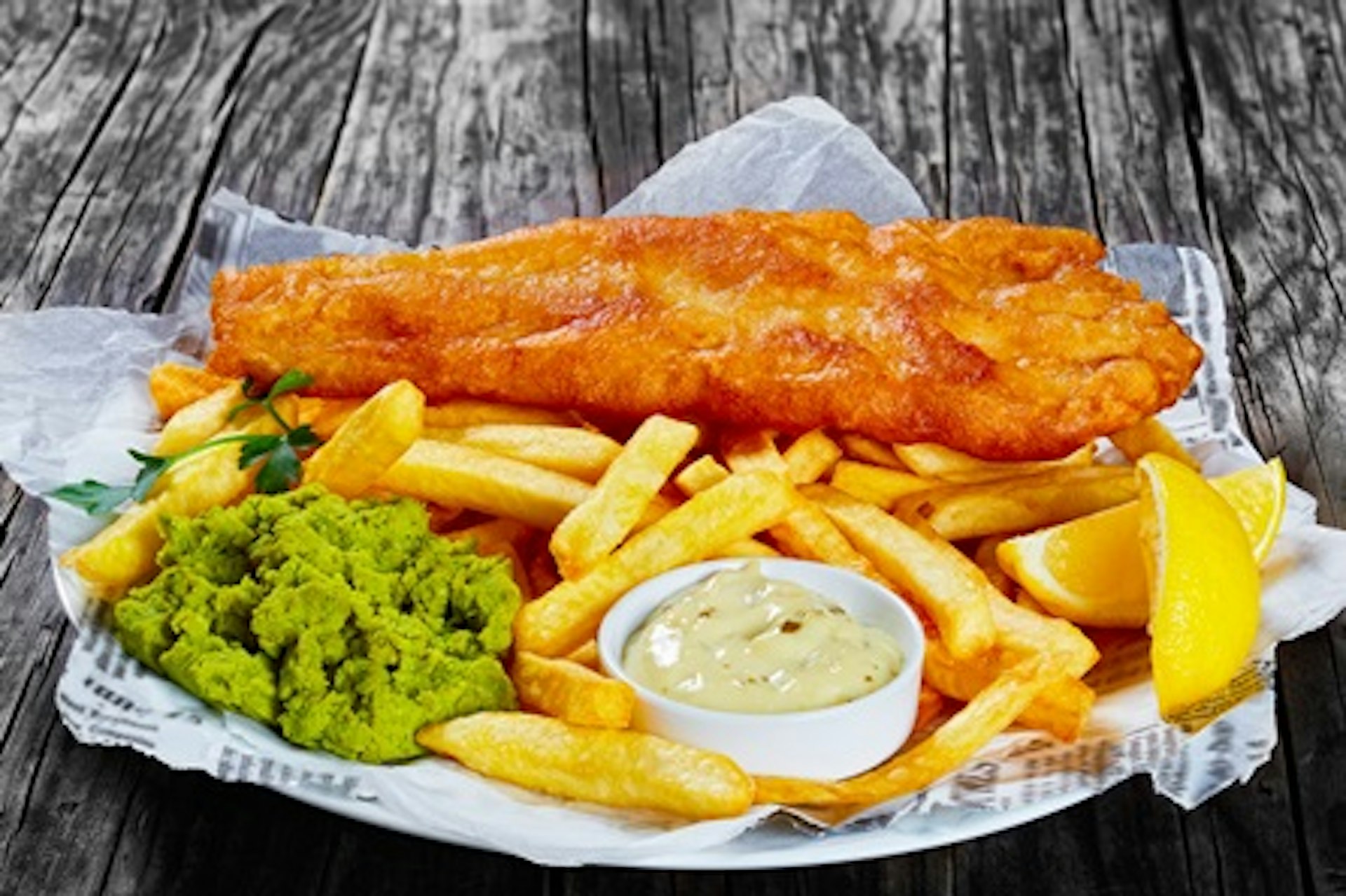 Jack the Ripper Walking Tour with Fish & Chip Supper for Two 3