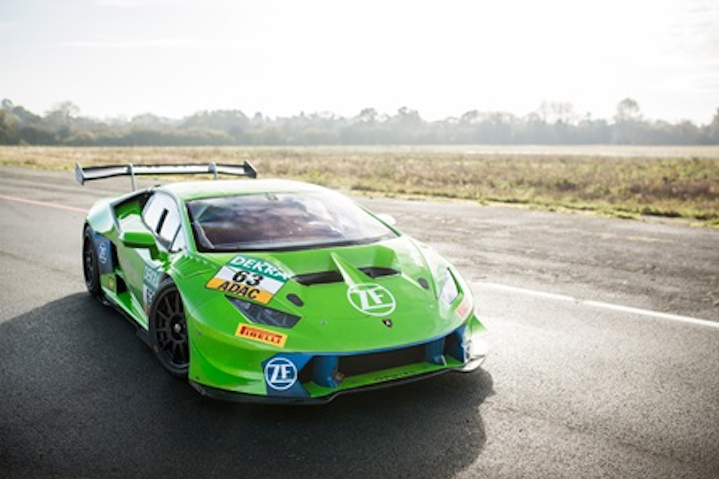 Lamborghini Huracán Super Trofeo vs Ferrari 458 Challenge Race Car Experience 3