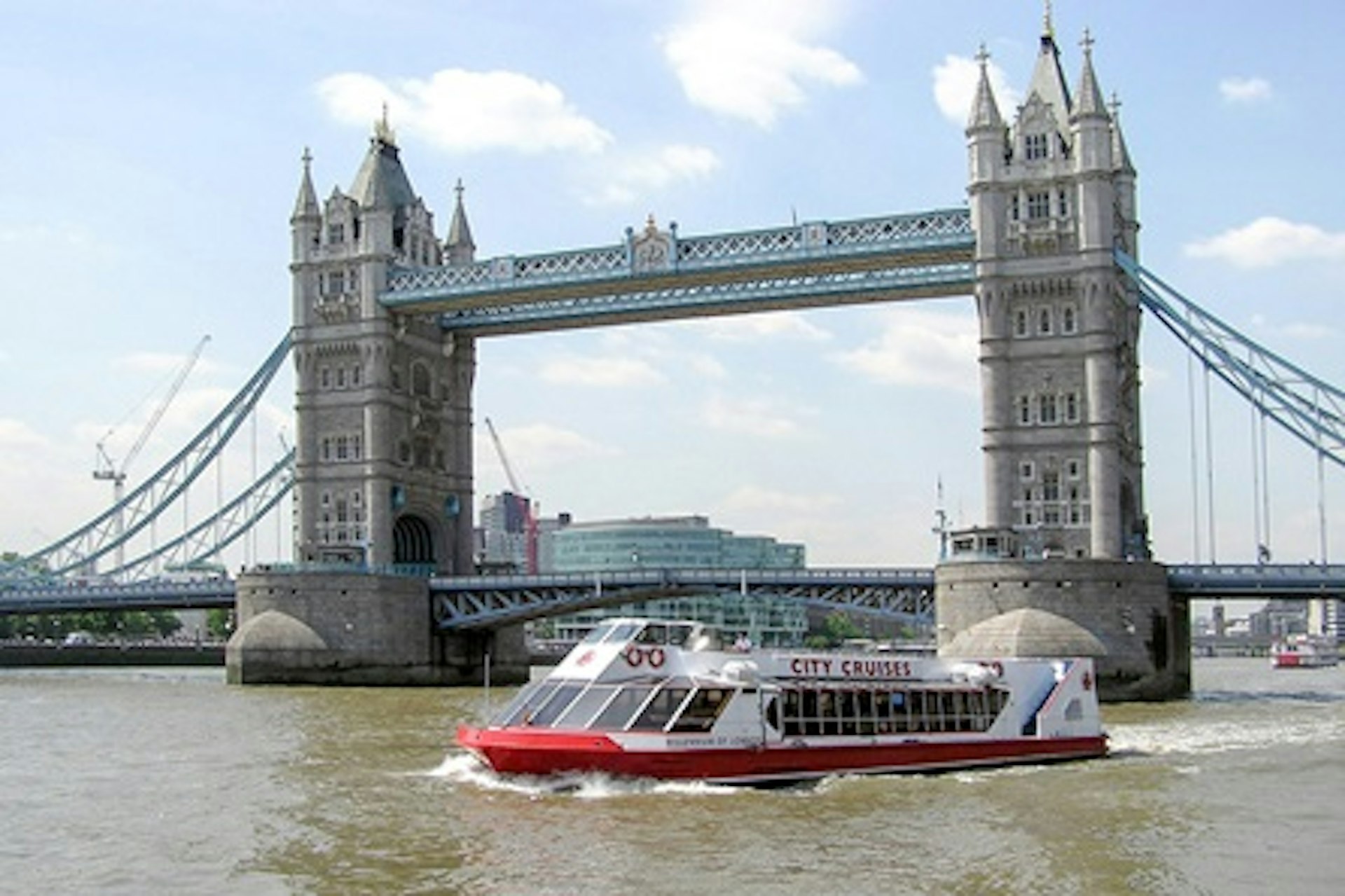 Champagne Afternoon Tea and Thames River Cruise for Two 4