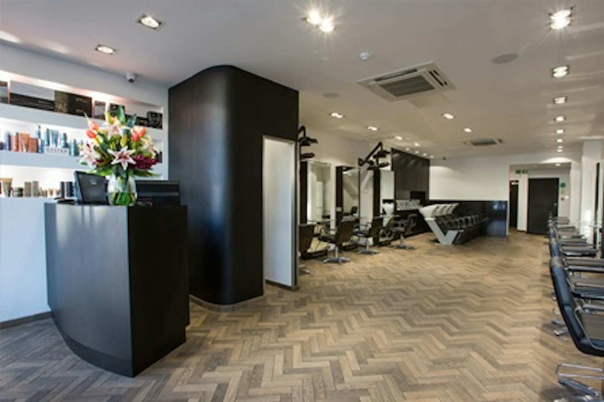 Luxury Cut and Finish with a Premier Stylist at Award-Winning HOB Salons 4