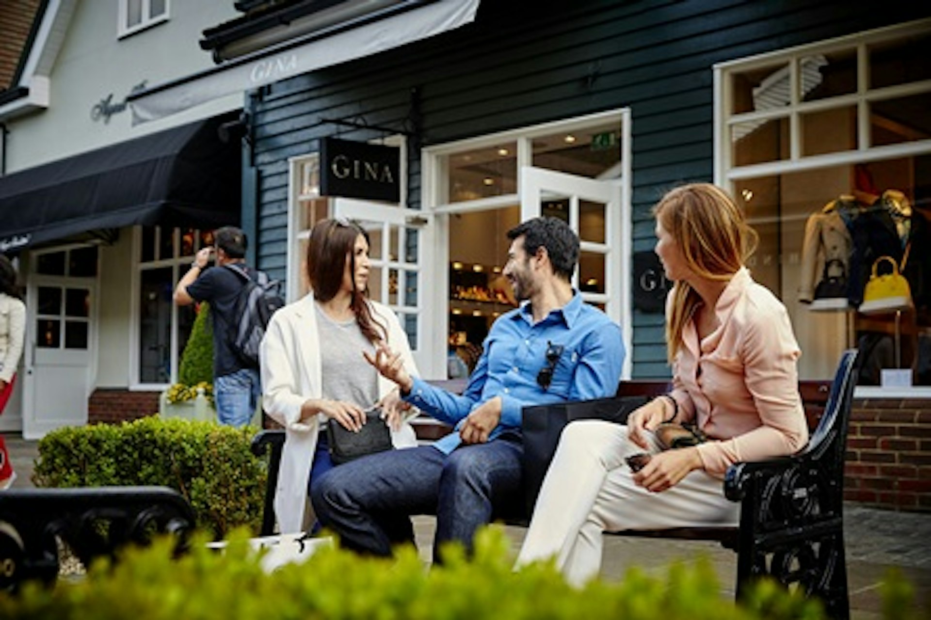 Luxury Designer Shopping Experience with Lunch at Bicester Village 2