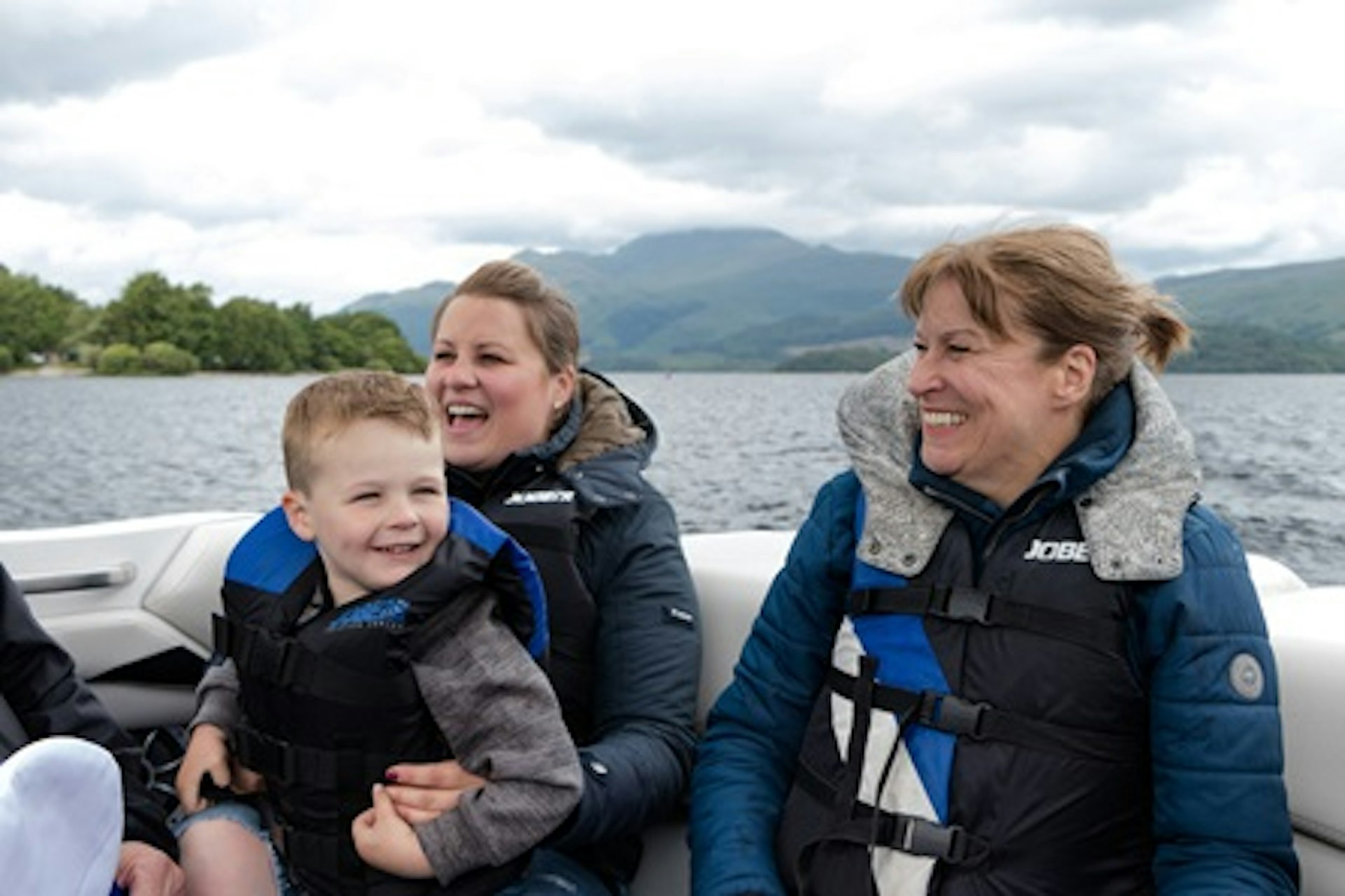 Luxury Speedboat Tour of Loch Lomond for Two 2
