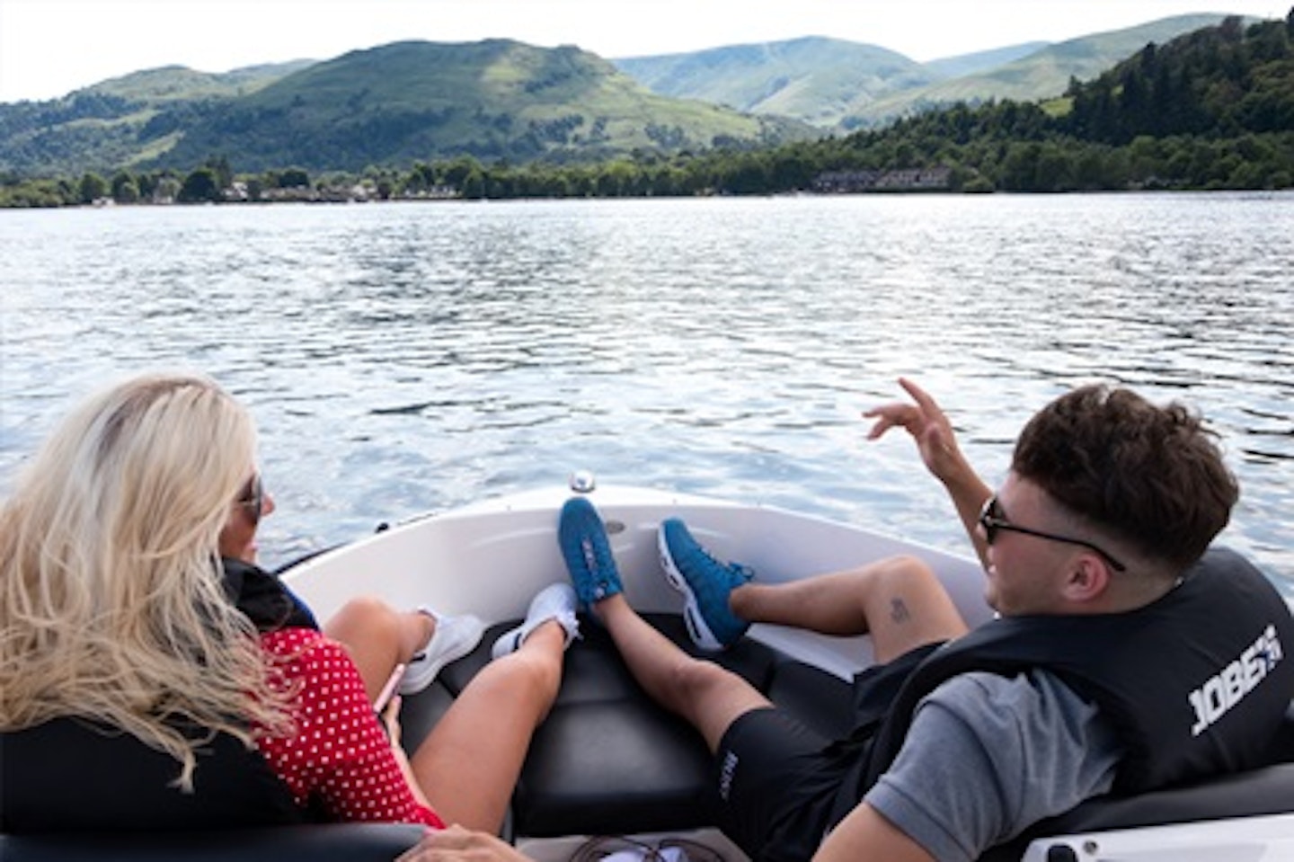 Luxury Speedboat Tour of Loch Lomond for Two 3