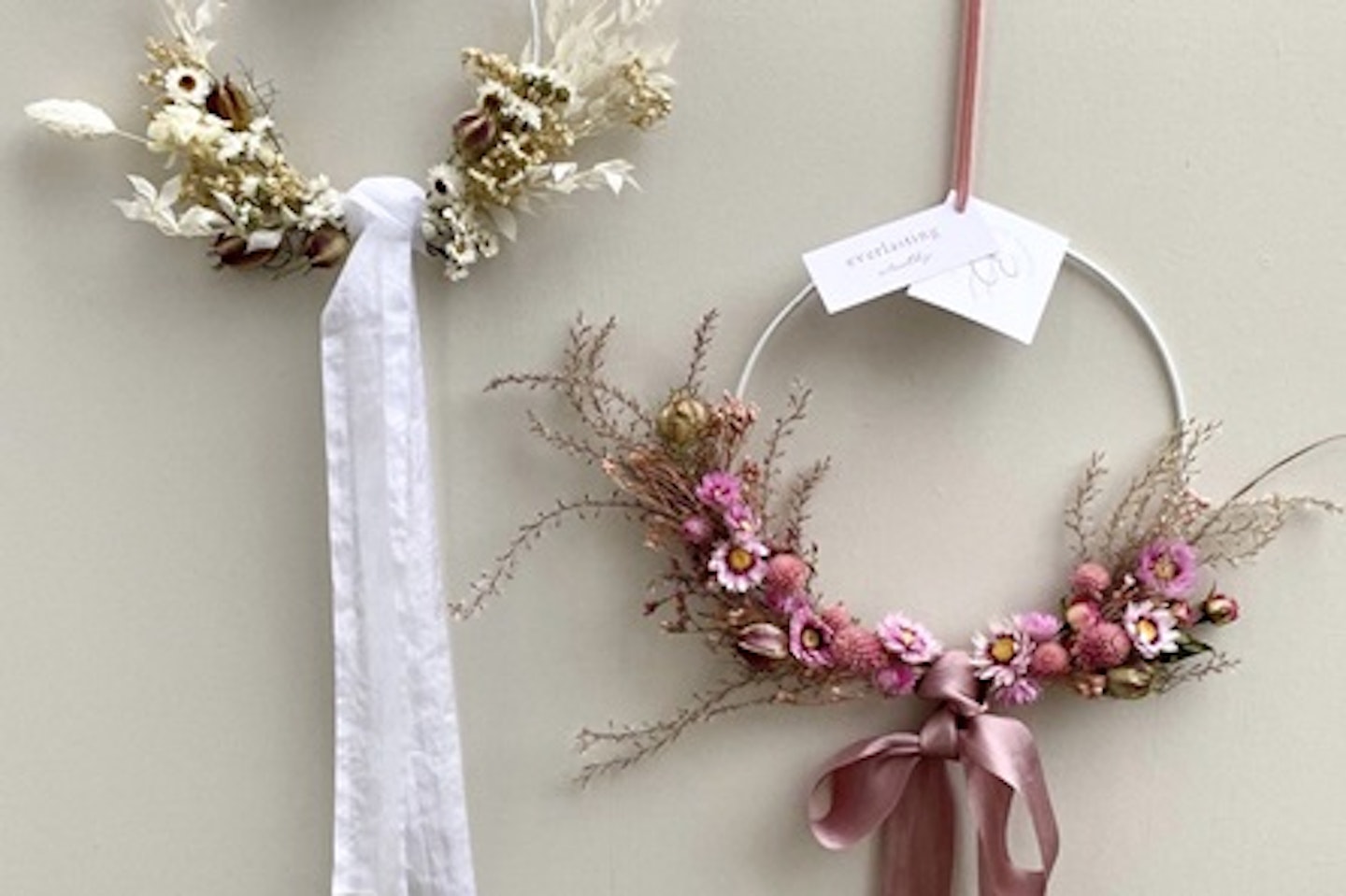 Make your Own Beautiful Everlasting Wreath with an At Home Kit 3